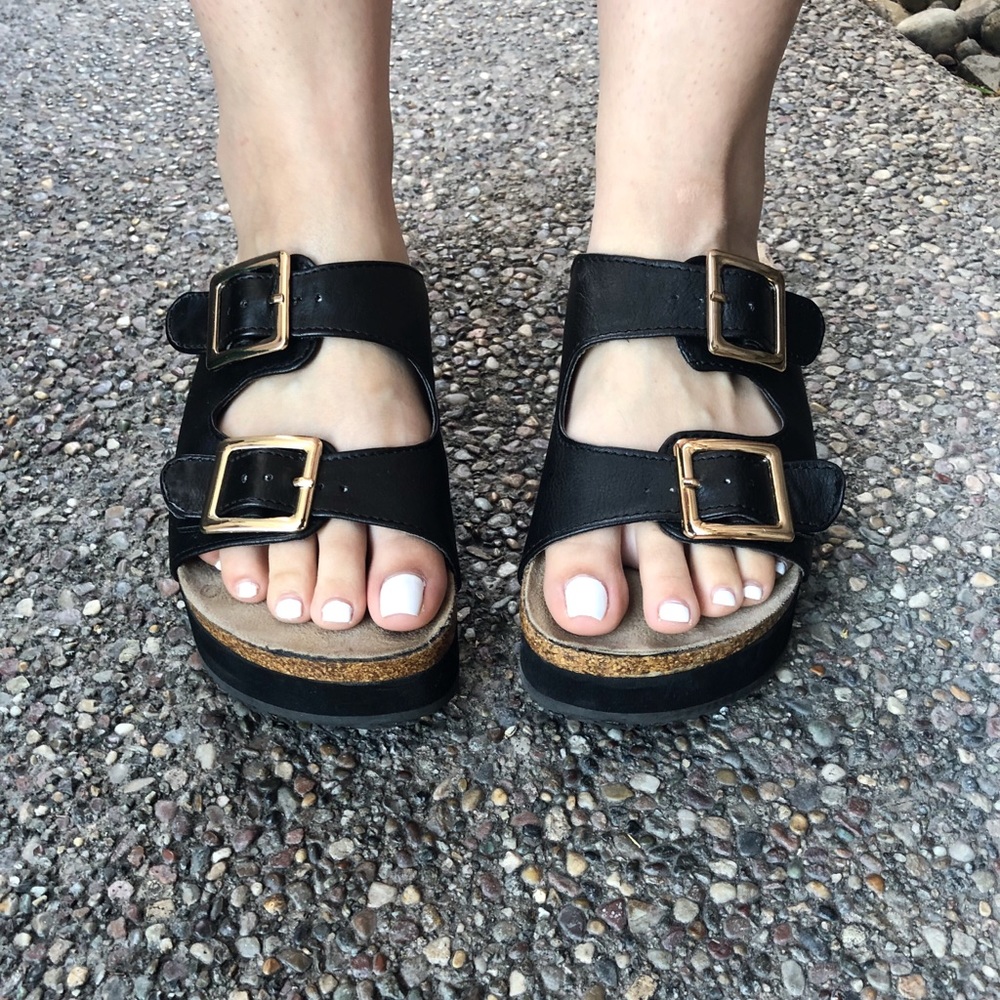 SALE Strap Sandals🌹